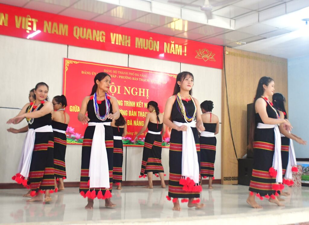 mu-cong-ching-ca-dong