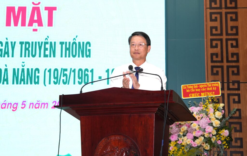 65 nam ngay bo doi bien phong 2 1779157171