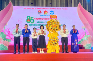 85 nam thanh lap doi