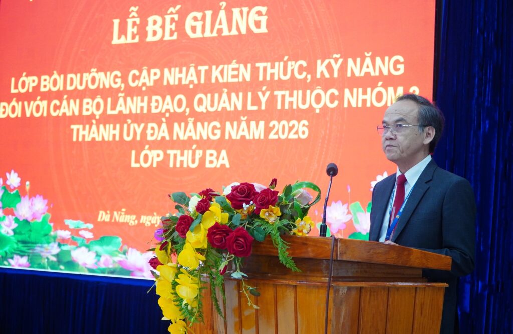 Boi duong can bo lanh dao nhom 3 1 1778813132