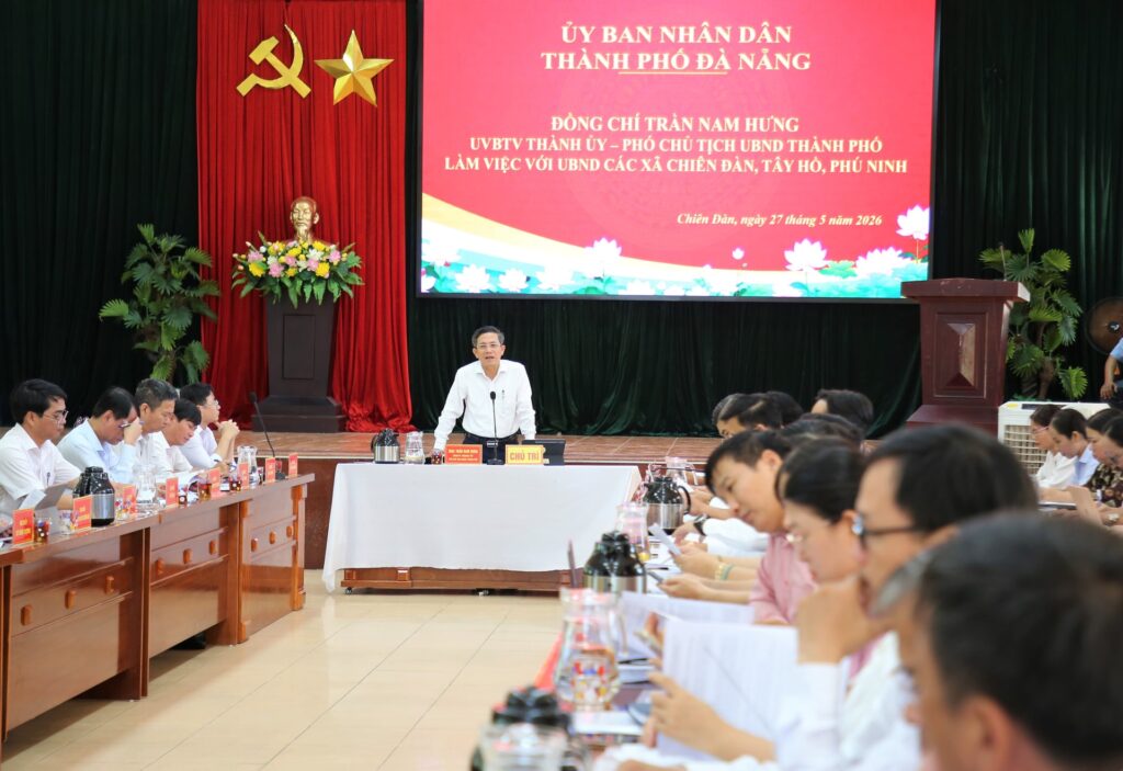 Chien Dan tay Ho Phu Ninh 1779937930