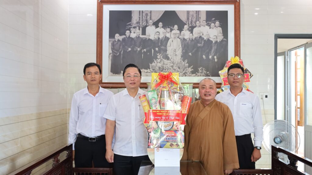 Chuc mung cac chuc sac phat giao tieu bieu 1779762817