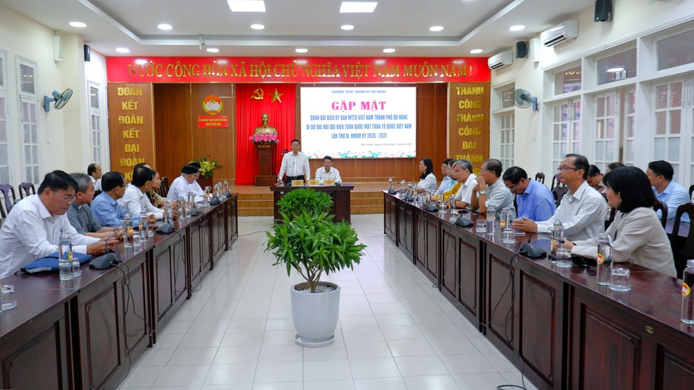 Gap mat doan dai bieu tham du Dai hoi DB MTTQ VN 2026 1778467663