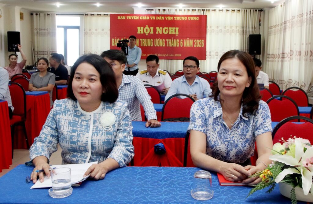 Hoi nghi bao cao vien thang 6 2026 1779762329