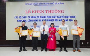Khen thuong hoat dong KHCN 2026