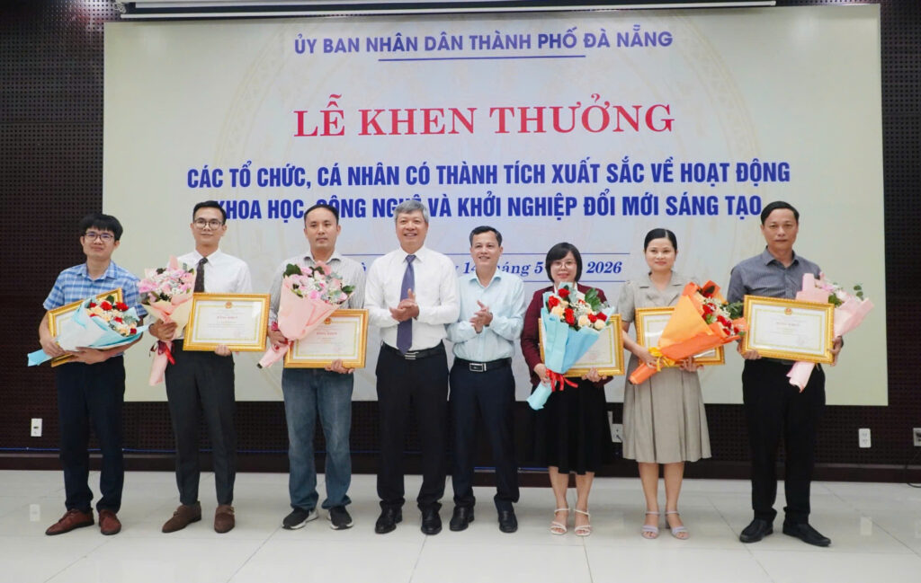 Khen thuong hoat dong KHCN 2026 1 1778811005