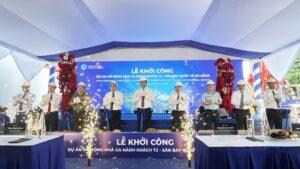 Khoi cong du an nha ga hanh khach quoc te