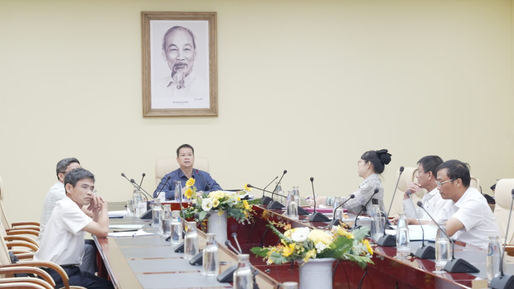 Lam viec voi Que Phuoc Dong Giang 5 2025 1778049724