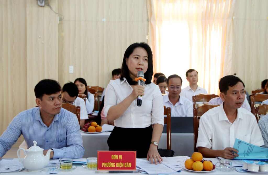 Lam viec voi cac xa nam Da Nang 2 1779416124