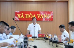 Mat tran lam viec voi Hoa Vang_1