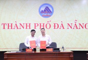 UBND phoi hop voi toa an nhan dan 2 cap_1