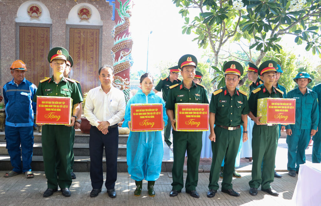 Xac dinh danh tinh liet si tai nghia trang Hoa Tien 1 1780022631