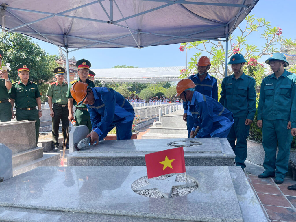 Xac dinh danh tinh liet si tai nghia trang Hoa Tien 2 1780022627
