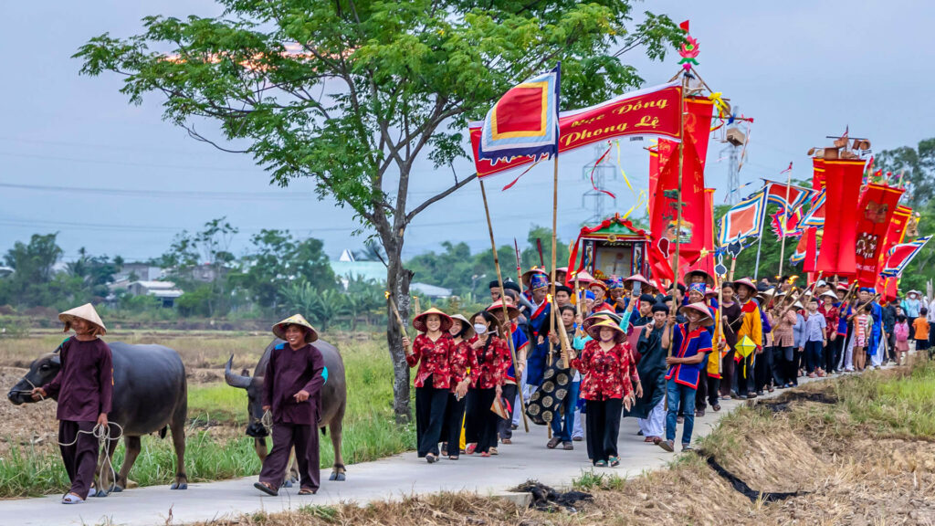 doc-dao-le-hoi-muc-dong-lang-phong-le-nam-2024-011-1024×576