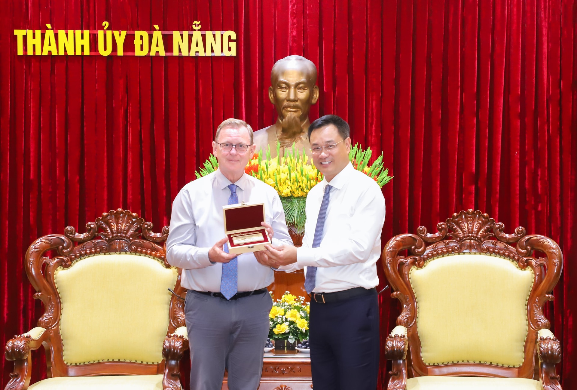 Cong hoa lien bang Duc tham va lam viec tai VN 1782096575