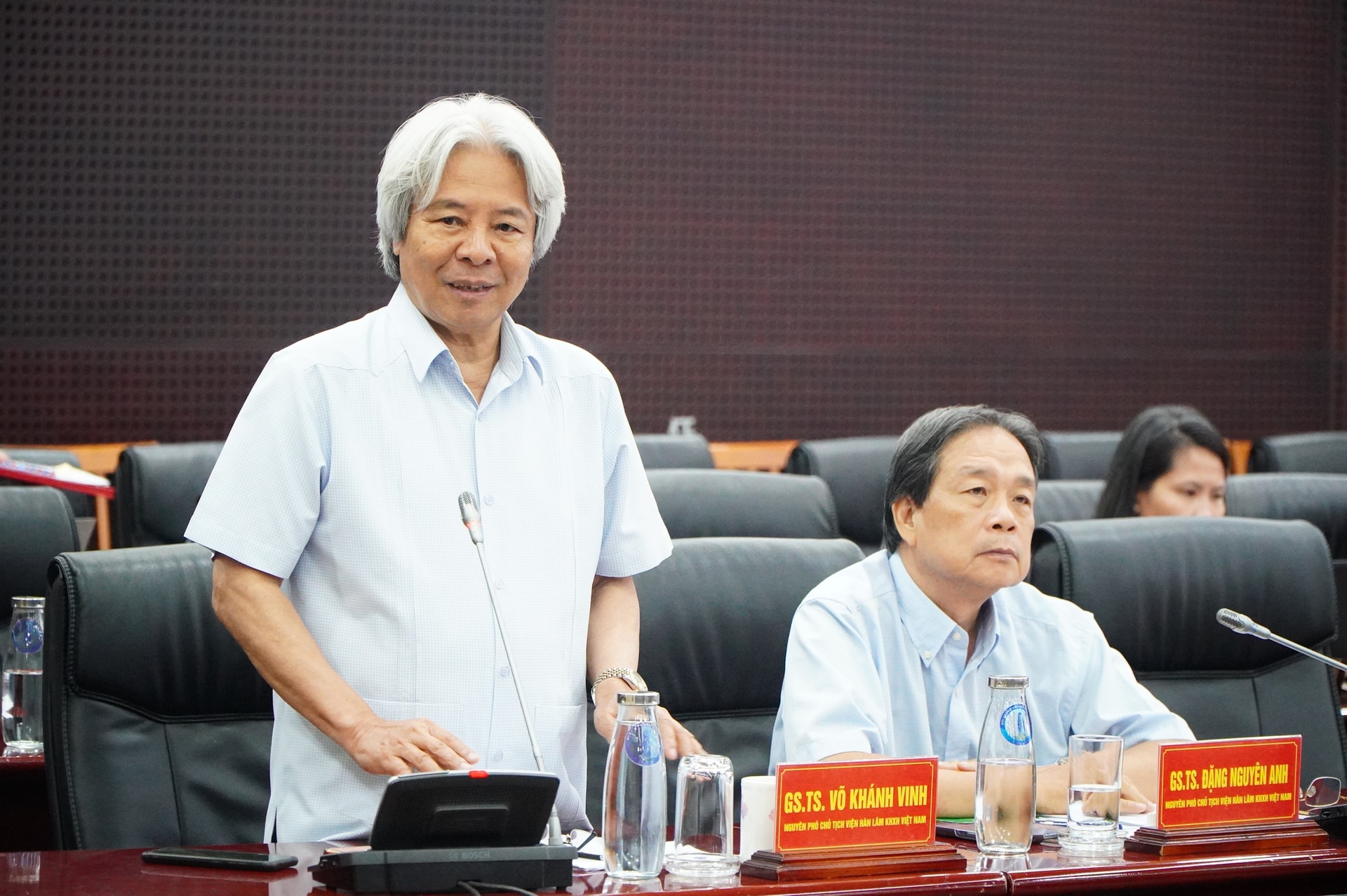 Cong nguoi Vn tu thuc tien Da Nang 2 1781665352