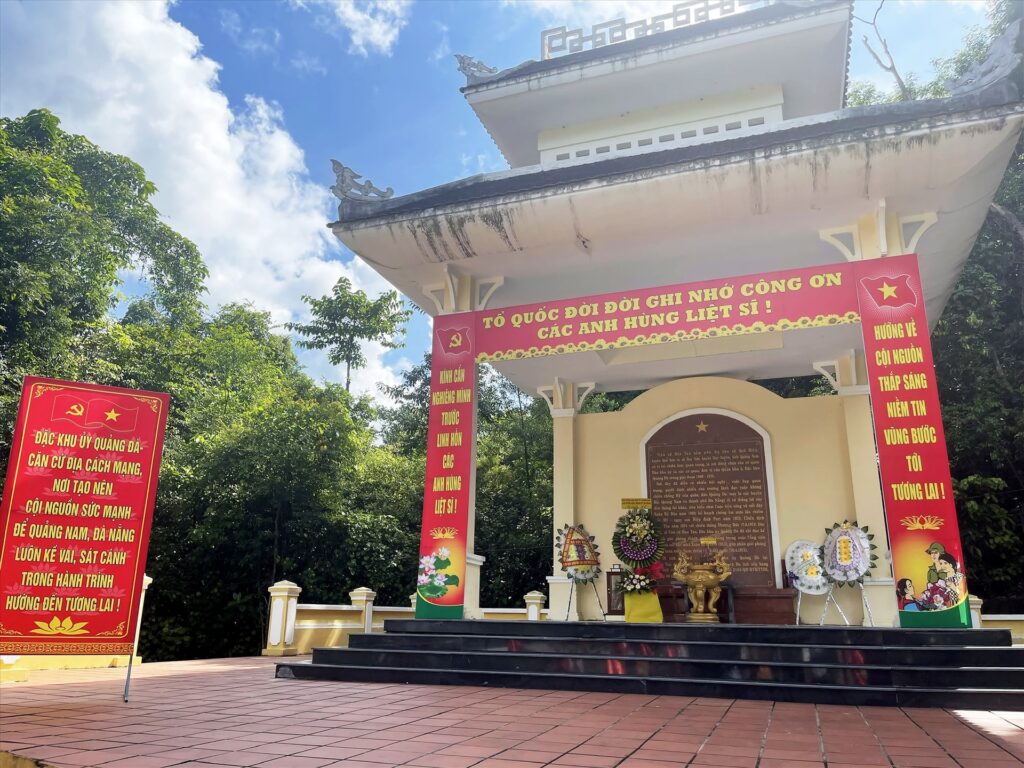 Danh thắng, địa điểm du lịch Đà Nẵng: Di tích đặc khu Quảng Đà (căn cứ Hòn Tàu)