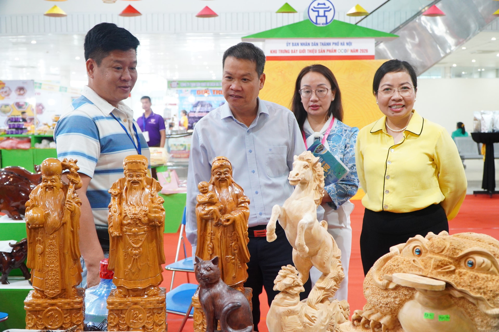 Hoi cho hang Viet Da Nang 2026 2 1781230820