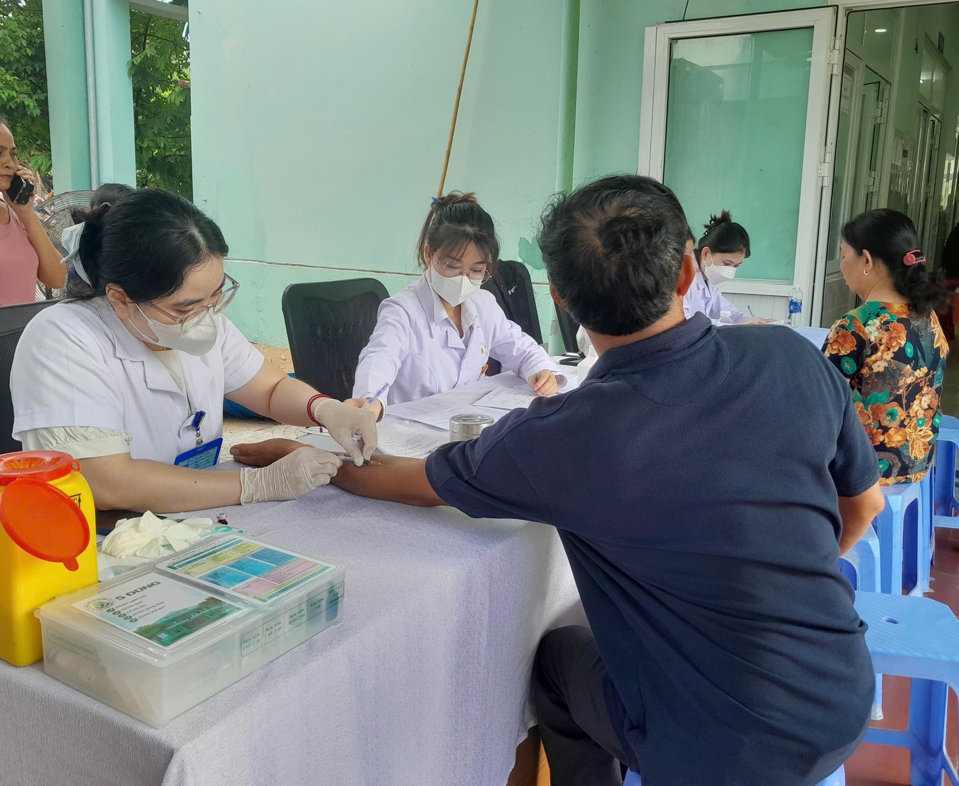 Khoi dong chien dich kham suc khoe dinh ky cho nguoi dan 3 1780884647