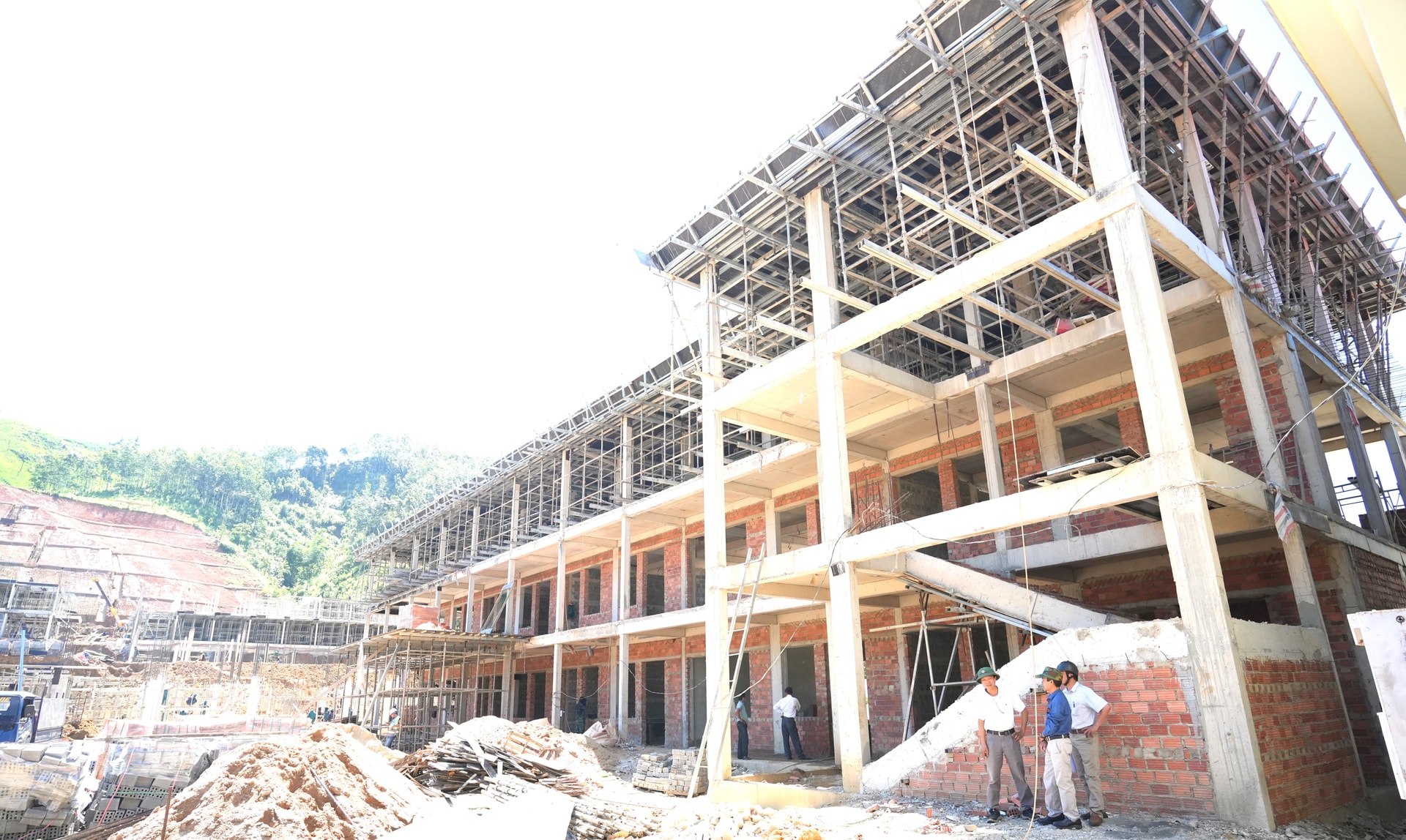 Kiem tra truong tai xa AVuong 1 1782266986