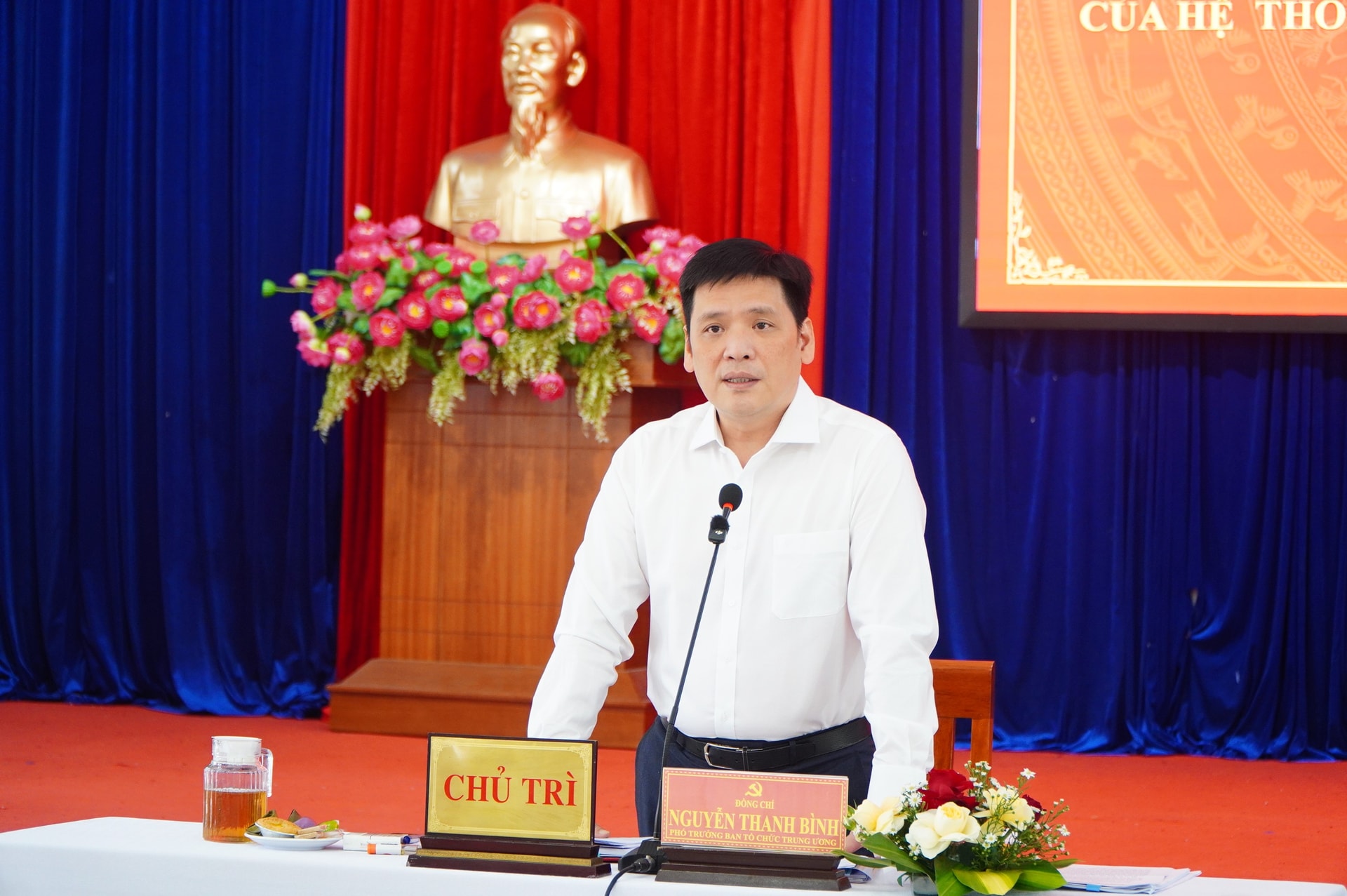 Lam viec voi Ngu Hanh Son Hoi An 1780887259
