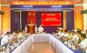 Lam viec voi Song Kon, Song Vang