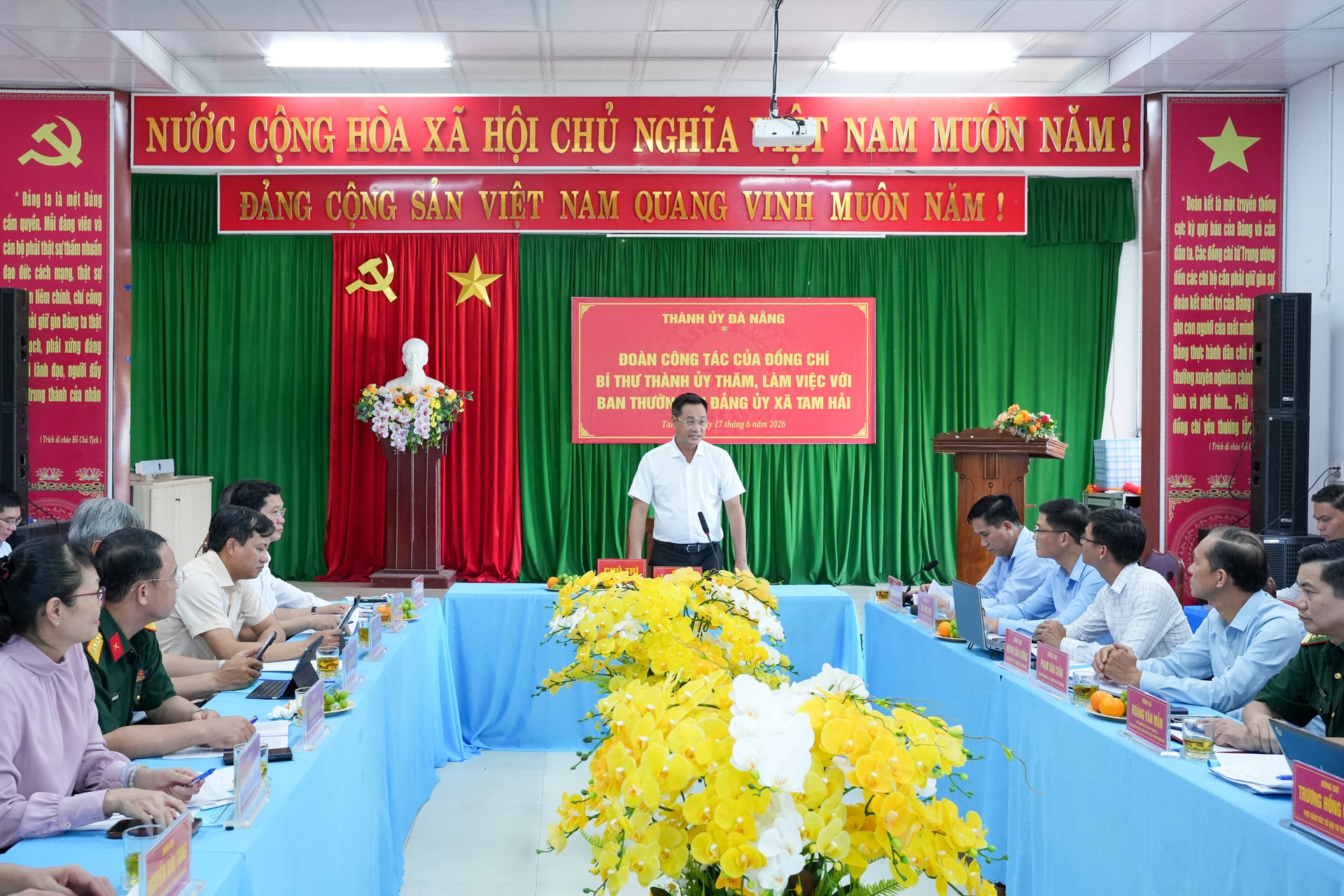 Lam viec voi Tam Hai 6 2026 3 1781752392
