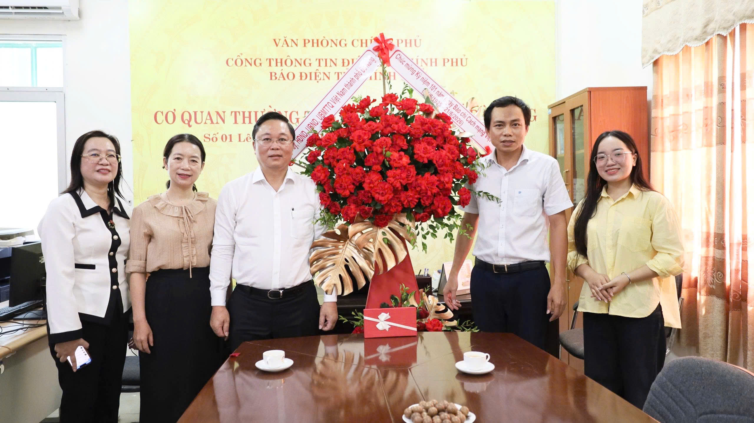 Ngay bao chi VN 2026 1 1781751921