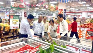 Uy ban KHCN, moi truong lam viec voi Da Nang_1