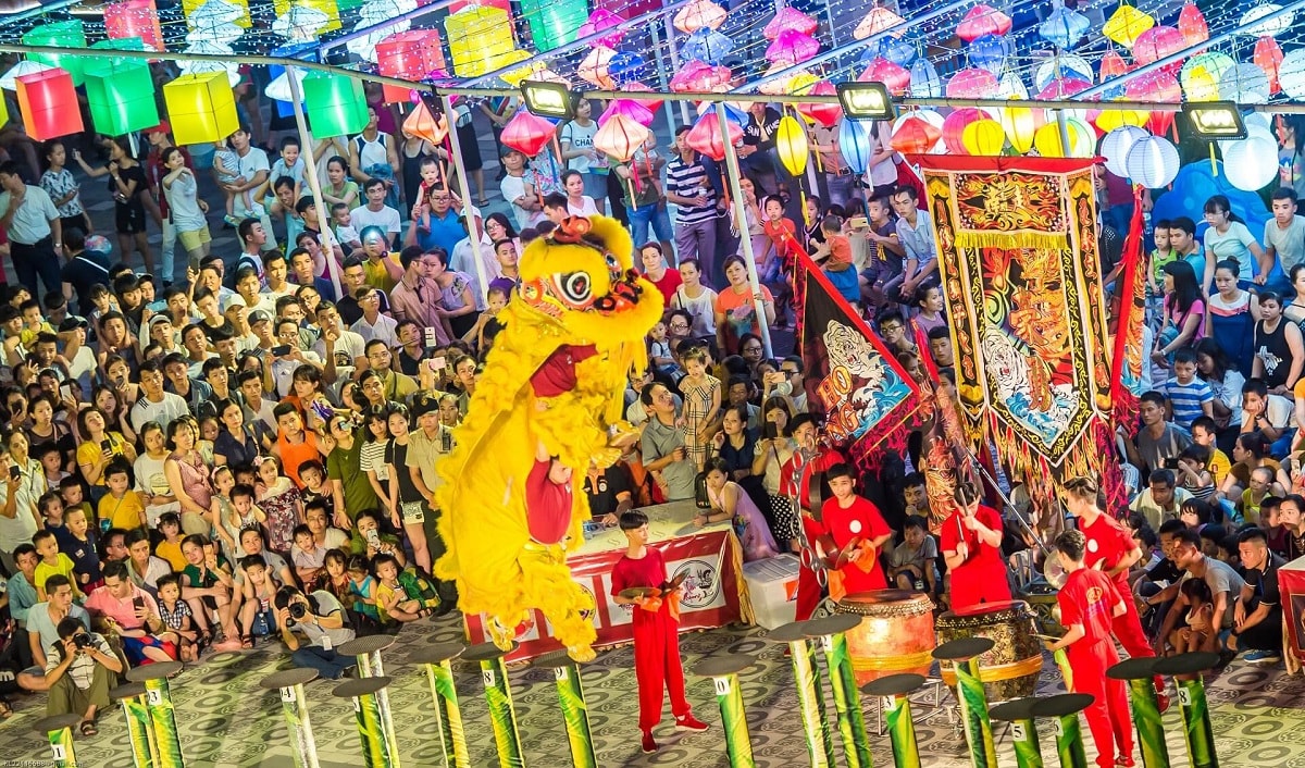 le hoi lan su rong quoc te da nang 2019 lan dau tien khan gia se duoc chiem nguong mai hoa thung tren nuoc 02 1781841889