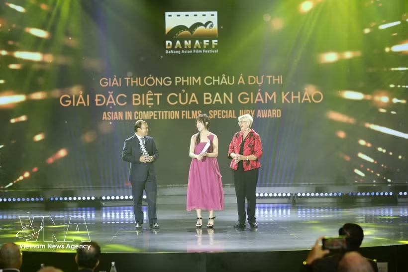 potal be mac va trao giai lien hoan phim chau a da nang lan thu 3 8133126 1780382366