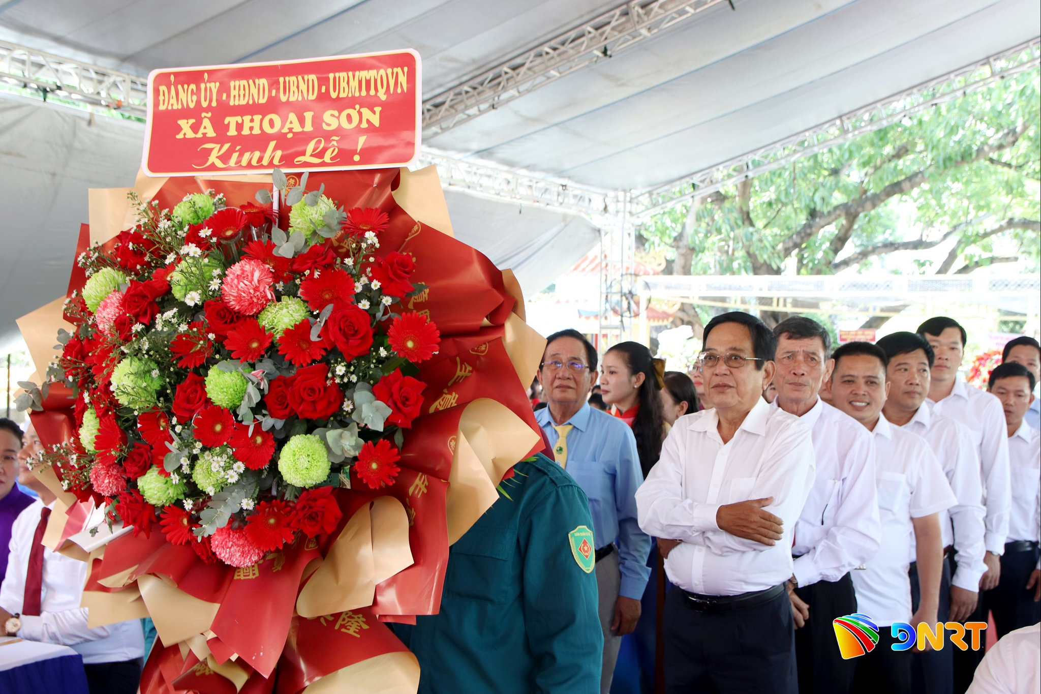 197 ngay mat Thoai Ngoc hau 2 1784516570