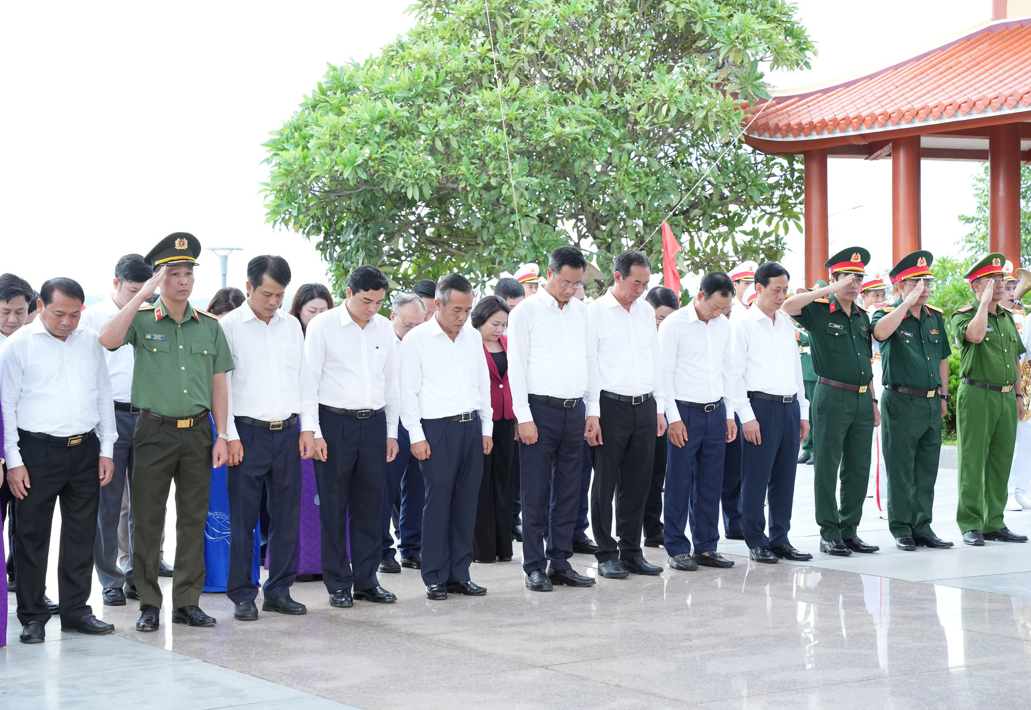 Dang huong Hoa Tien 13 07 2026 1 1783999414