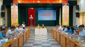 Khoi thi dua mat tran va cac to chuc chinh tri 7-2026