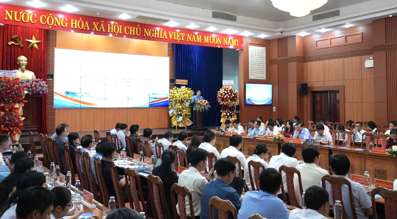 Khu kinh te mo Chu Lai 1784170023