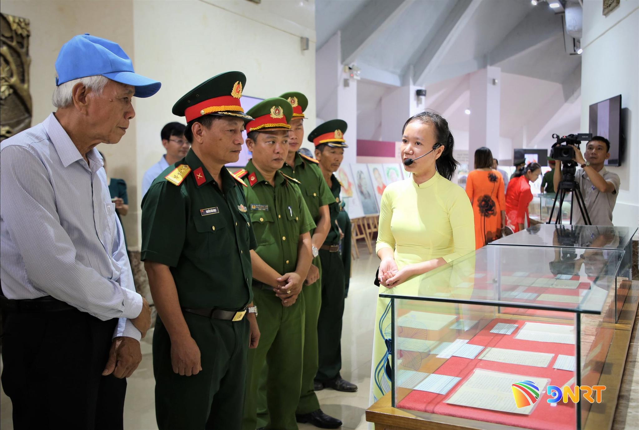 Ky vat chien tranh 3 1784689088