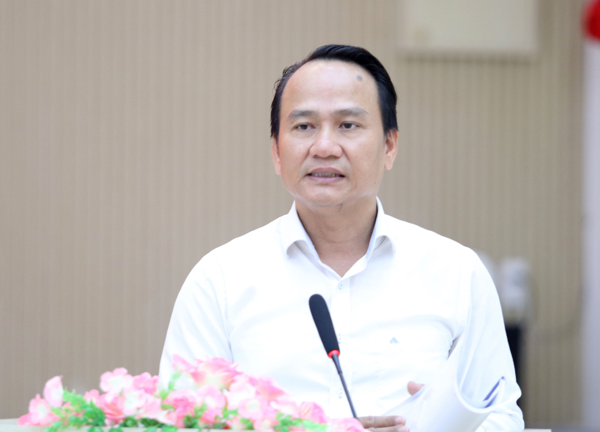 Lam viec voi Tay Giang 7 26 1783483976