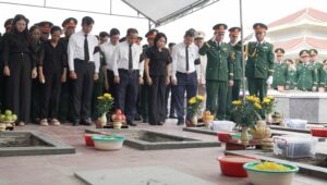 Nghia trang liet si Dai Dong_4