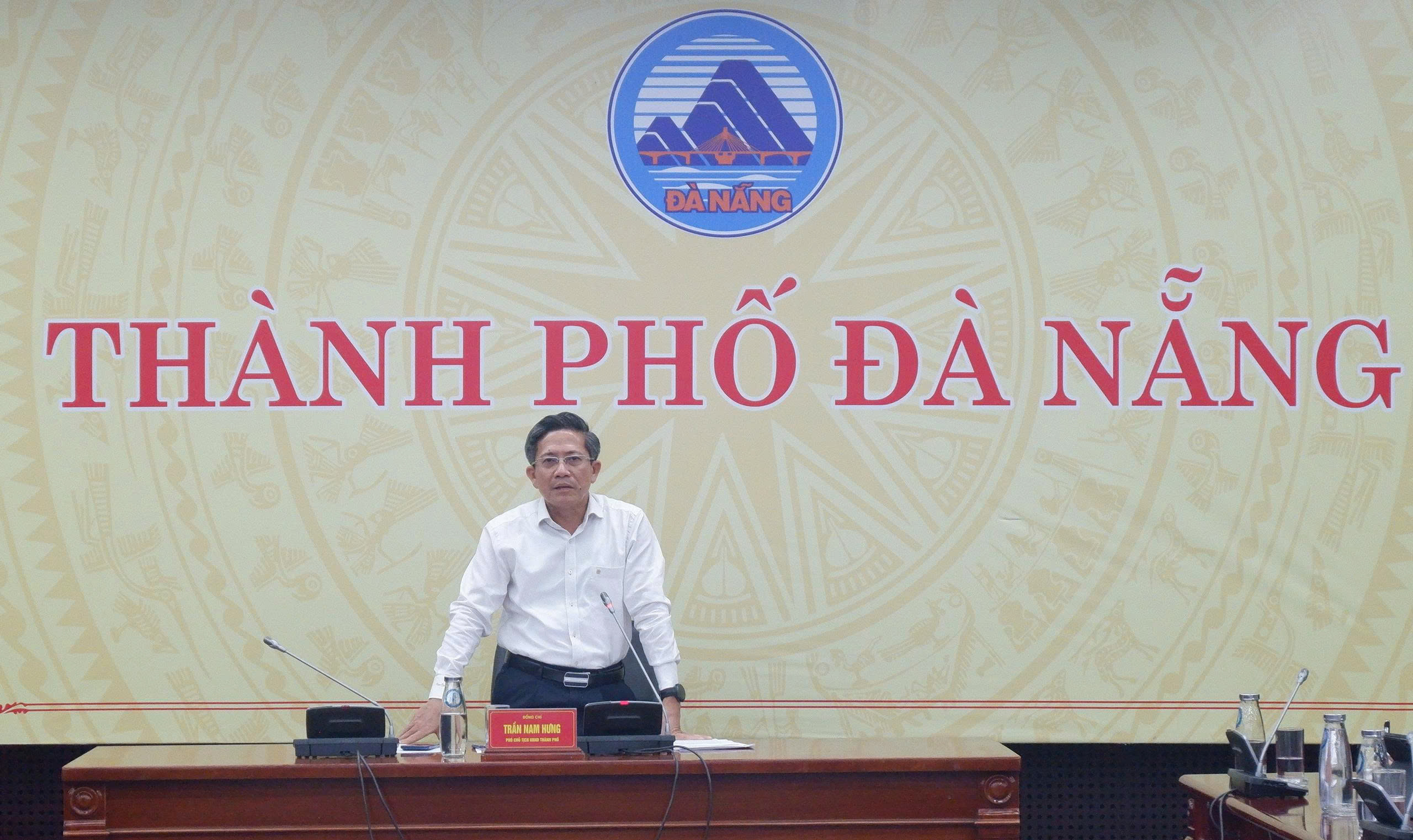 Nha tam nha dot nat 1 1784256502
