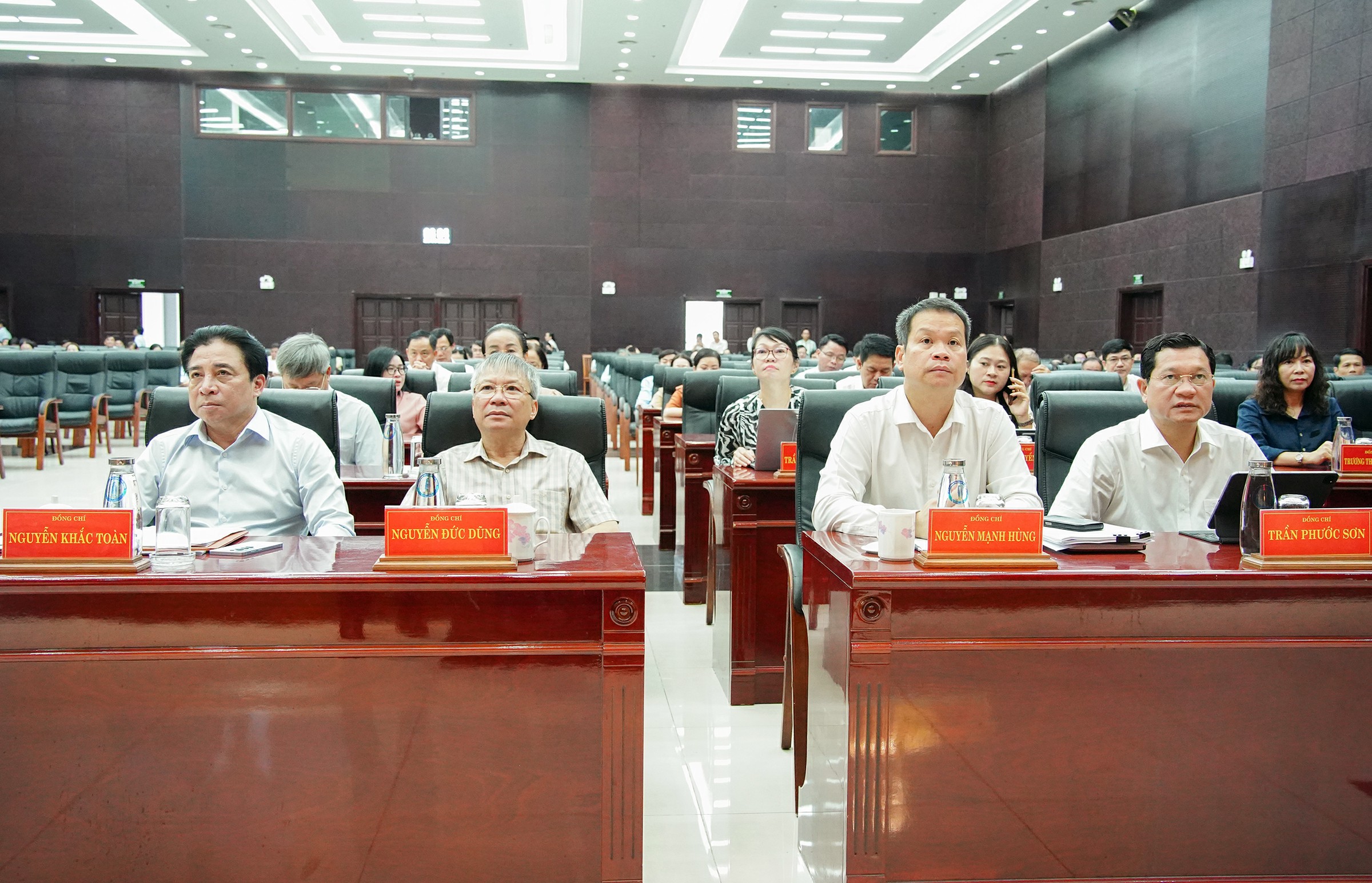 Quan triet nghi quyet Hoi nghi Trung uong 3 2 1785378985