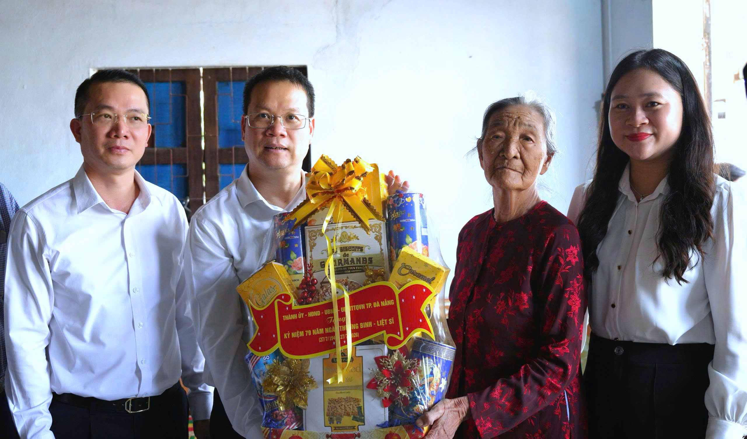 Tham nguoi co cong 27 7 2026 14 1784602364
