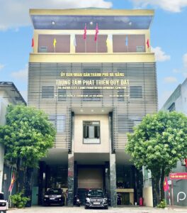 Trung tam phat trien quy dat