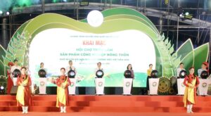 ảnh khai mạc hội chợ (1) (1)