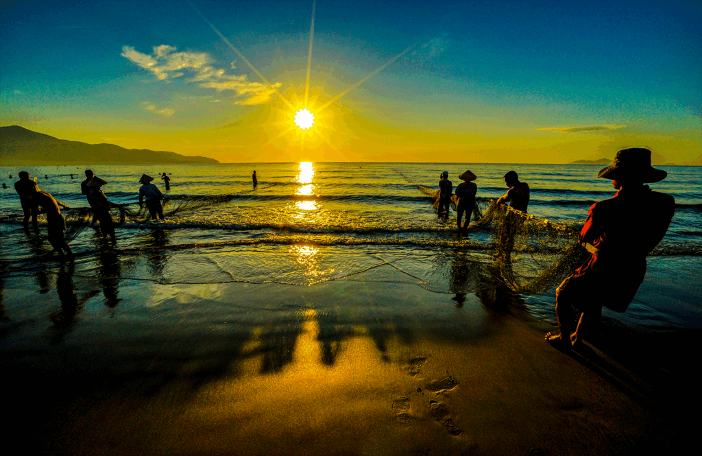 binh minh son tra sunrise on son tra 1024x665 1784261539