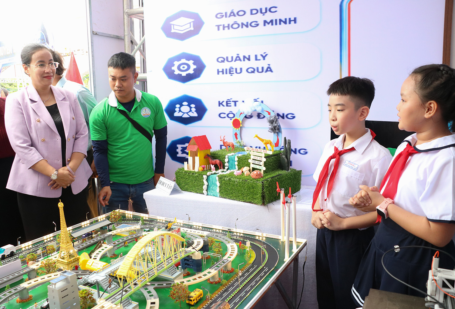 8 8 hoa khanh 5 1786344824