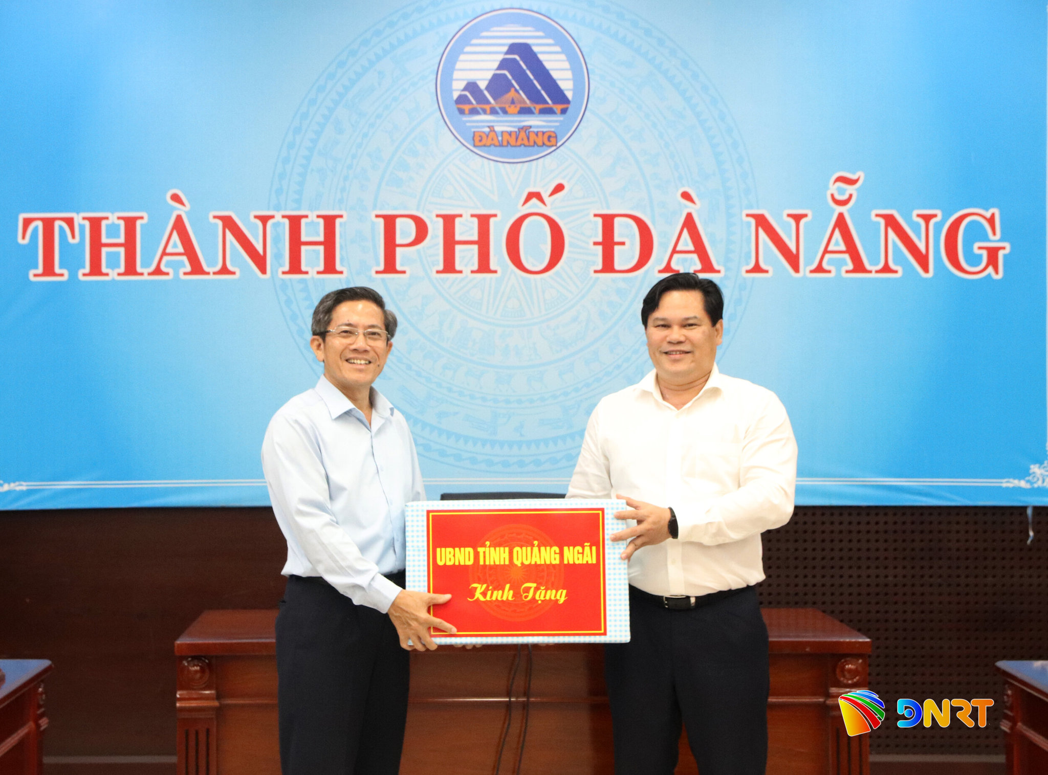 Da Nang lam viec voi Quang Ngai 1787884505