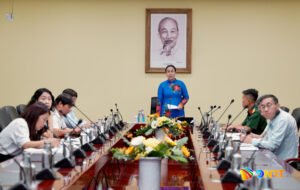 Day manh hoan thien khuon vien Tuong dai Truong Son