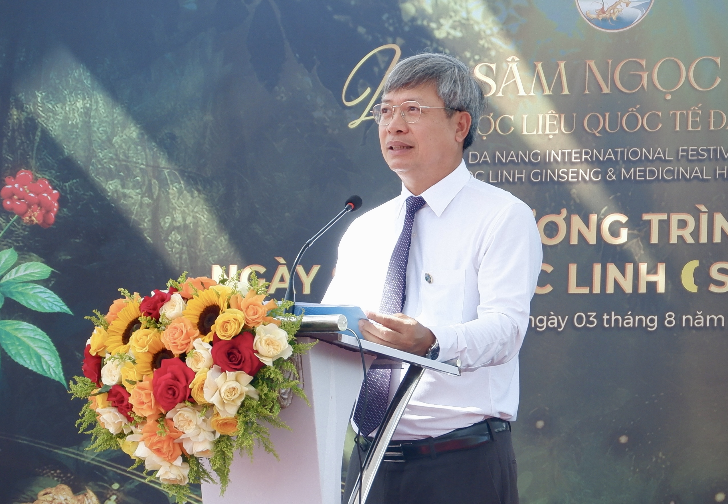 De nghi cong nhan ho so ngay sam Ngoc Linh 1785811037