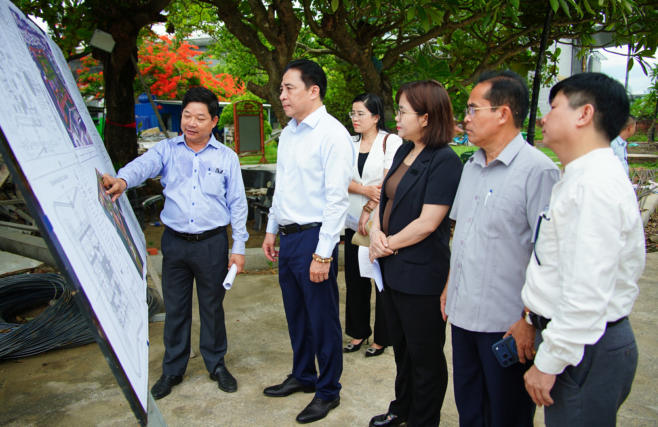 Kiem tra cong trinh lich su 8 2026 1786503835