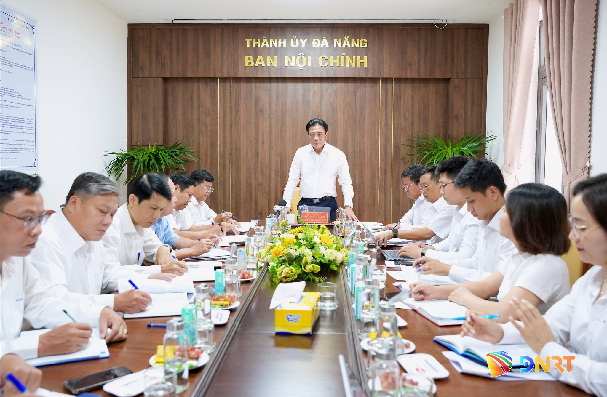 Lam viec voi ban noi chinh 8 2026 2 1786676996